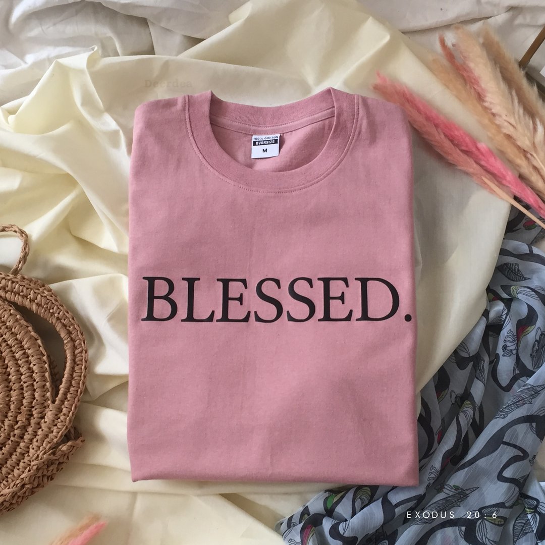Blessed T-Shirt Bible verse design shirt. - 女装 T 恤 - 棉．麻 粉红色
