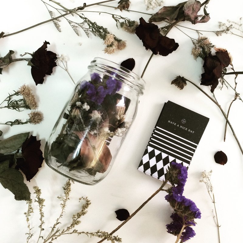 礼语花物 玻璃罐 - 摆饰 - 玻璃 多色