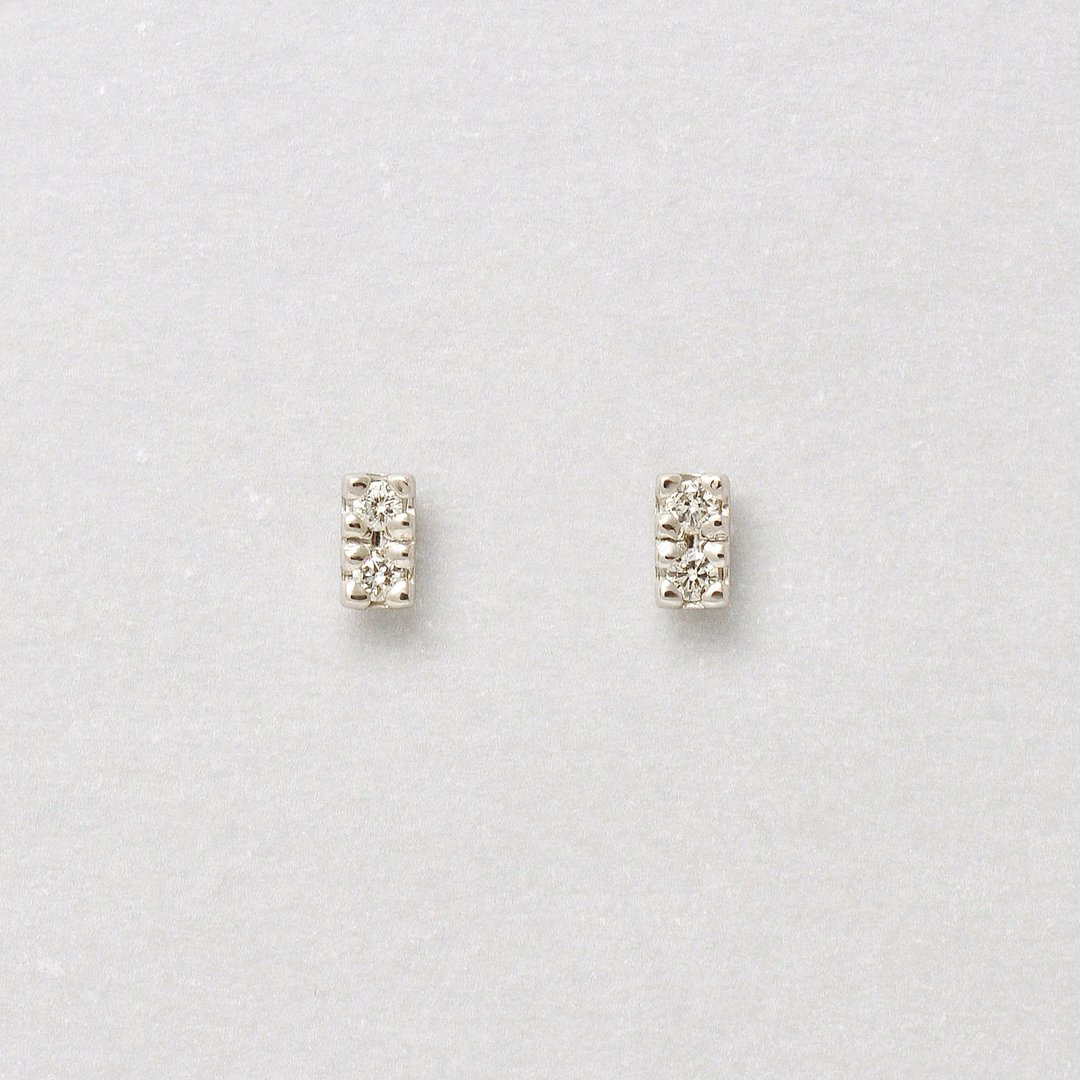 【Second Earrings】 铂金钻石 2 石条形耳环 0.04ct - 耳环/耳夹 - 贵金属 
