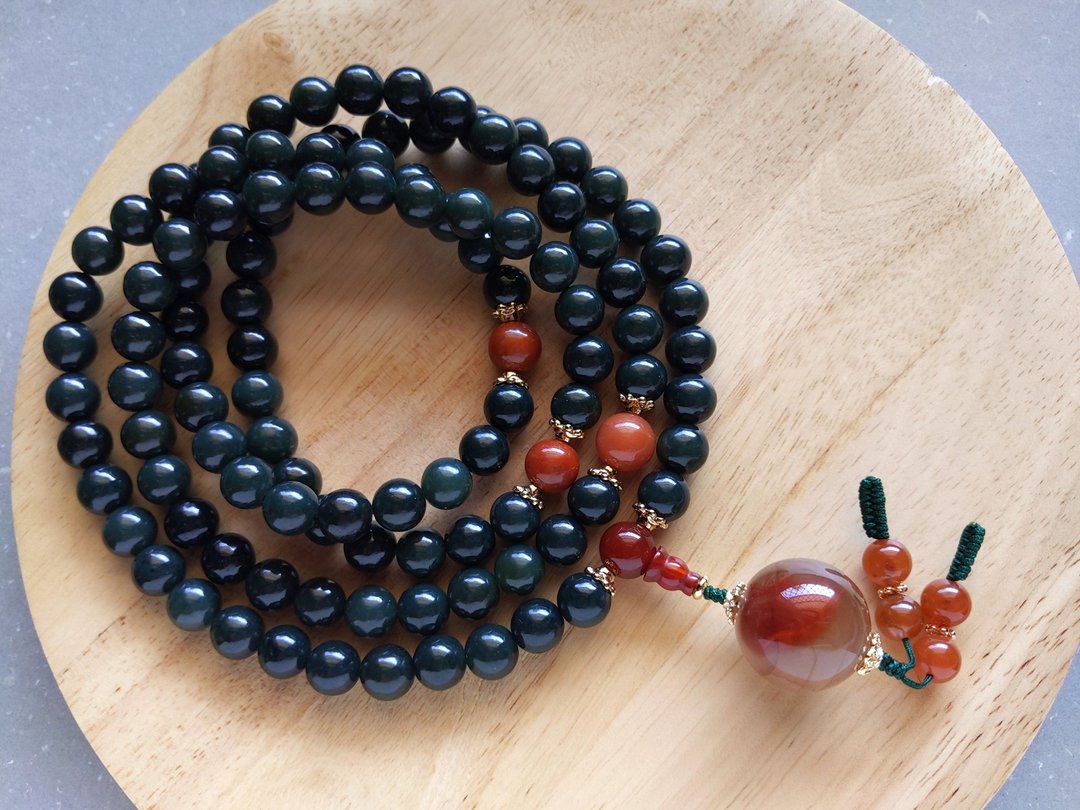 ORLI Jewelry 天然新疆和阗玉青玉108颗念珠 大颗和田玉青玉佛珠 - 项链 - 宝石 绿色