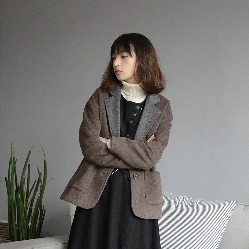 复古西装外套式短款大衣|外套|羊毛呢+棉|独立品牌|Sora-94 - 女装西装外套/风衣 - 羊毛 