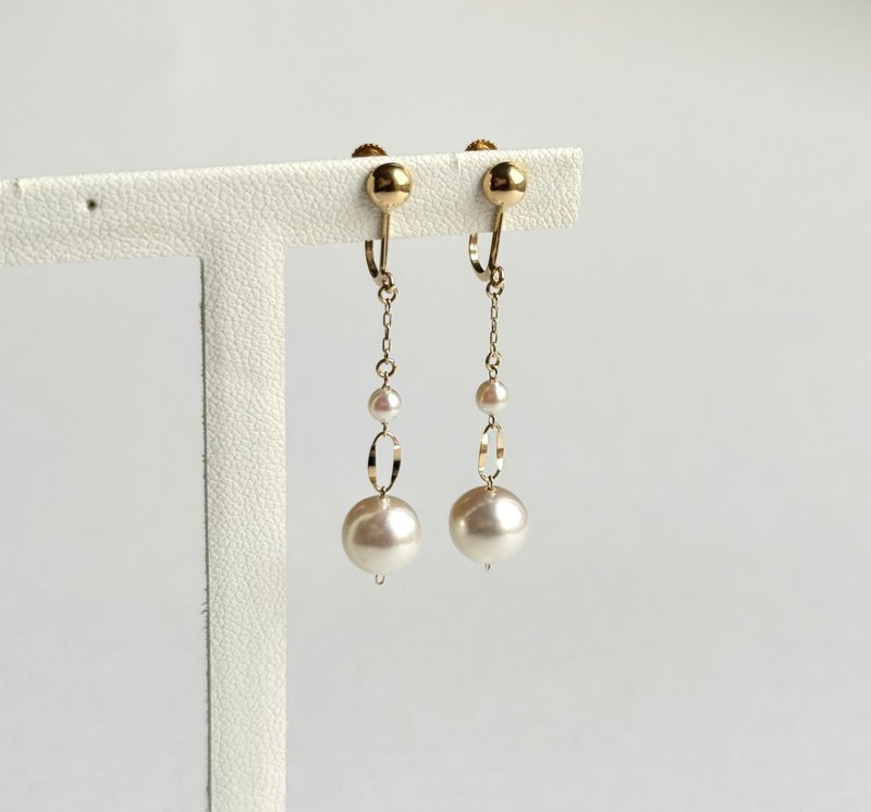 Akoya 珍珠 耳针 K18 黄金 海洋珍珠 - 耳环/耳夹 - 珍珠 金色