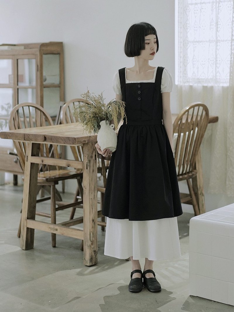 黑色 日系肩帶復古方領洋裝 一字肩心機小黑裙 高腰束腰曡穿神器 - 洋装/连衣裙 - 棉．麻 黑色