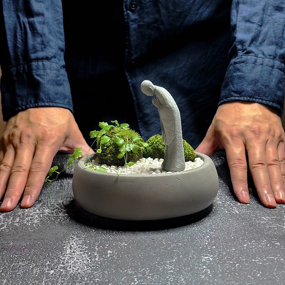 自然苔玉美学 – 礼佛 - 植栽/盆栽 - 植物．花 