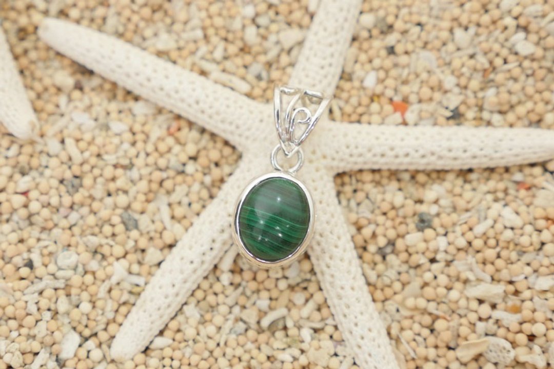 Malachite pendant top - 项链 - 石头 绿色