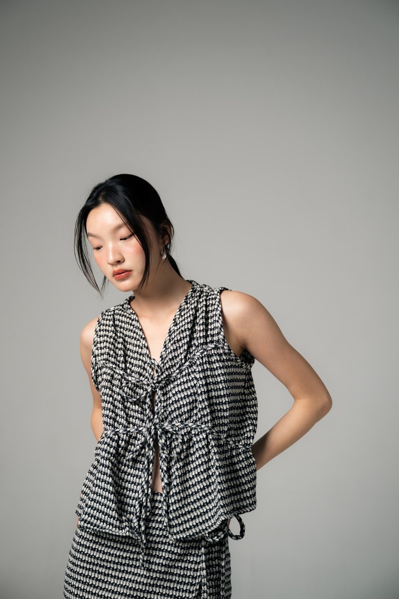 Julia 黑色背心 - 女装背心 - 棉．麻 黑色