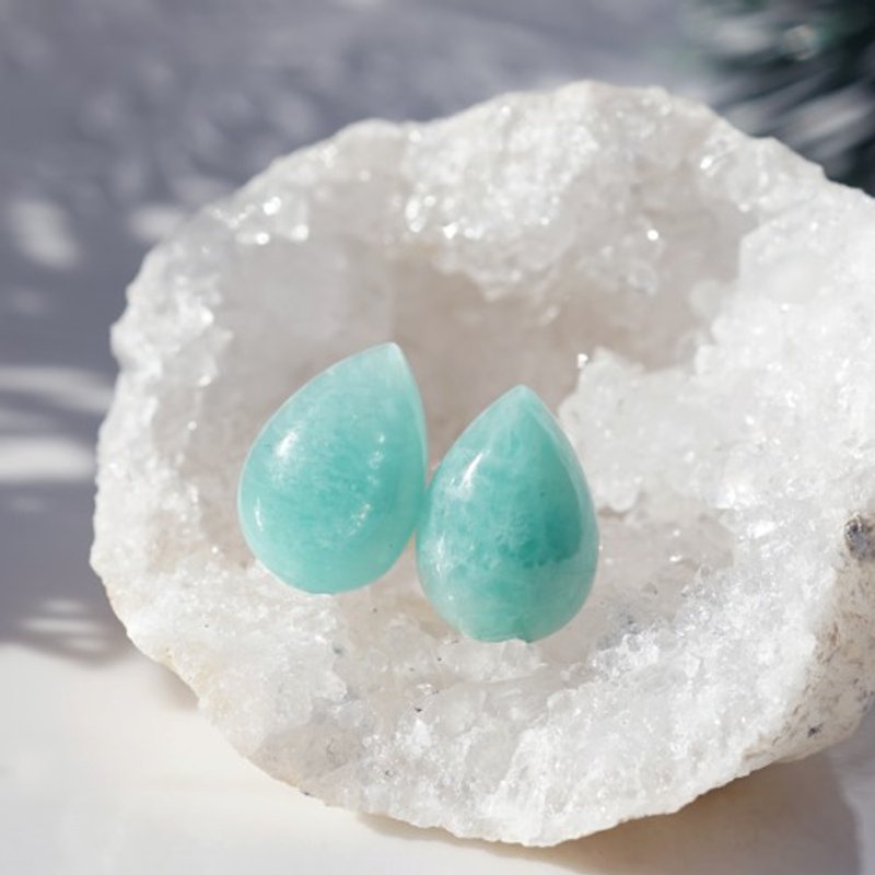 Amazonite Pear Shape Cabochon Earrings Lenita - 耳环/耳夹 - 宝石 蓝色
