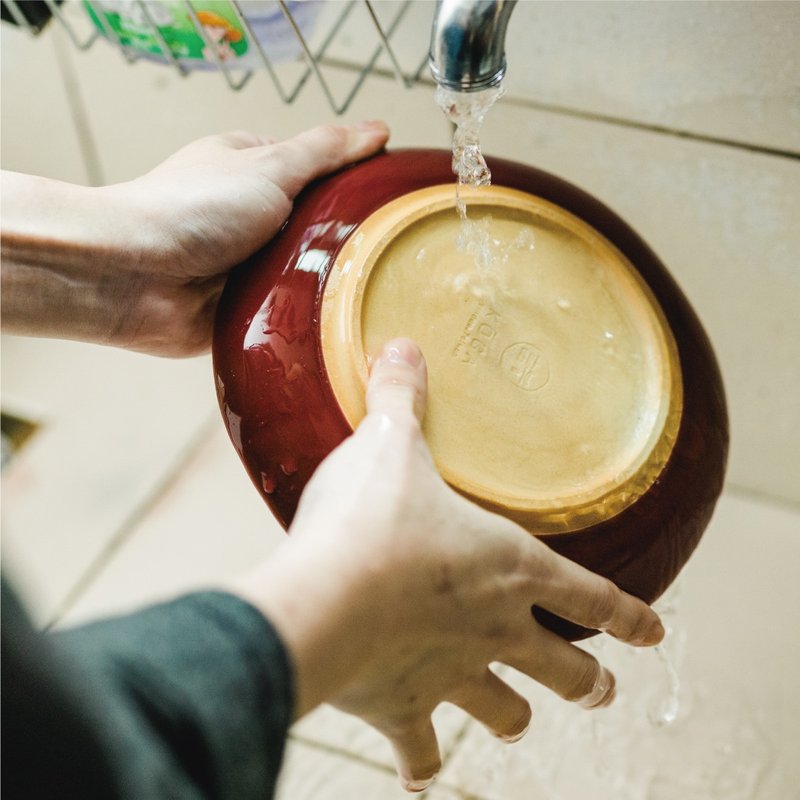 KOGA 许家陶器品 陶质六角深盘 (协兴红) - 盘子/餐盘/盘架 - 陶 红色