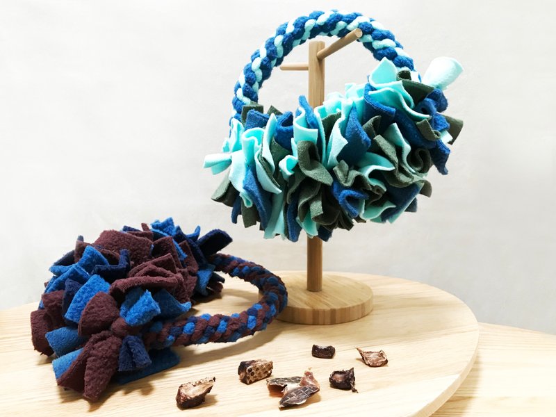 【手作玩具】宠物啃咬嗅闻花圈 嗅闻玩具 啃咬玩具 藏食垫 嗅闻垫 - 玩具 - 聚酯纤维 多色