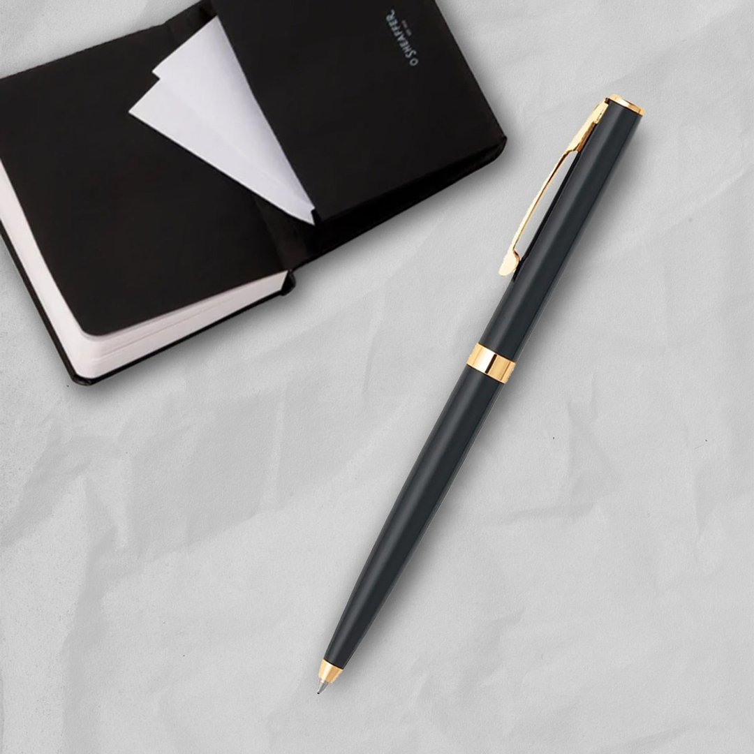 【SHEAFFER】战斧黑杆金夹原子笔+A6 笔记本礼盒 免费刻字 - 圆珠笔/中性笔 - 其他金属 黑色
