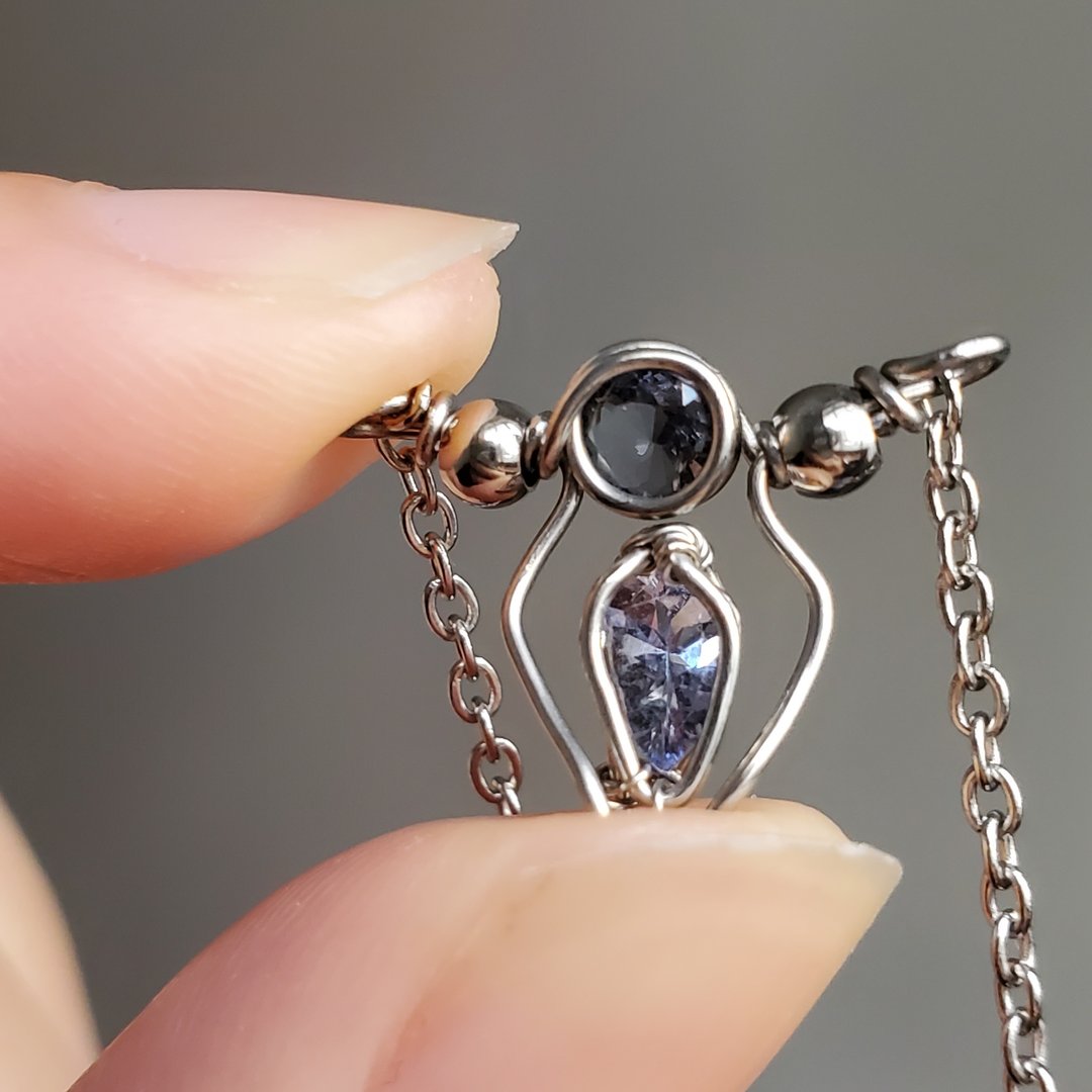 钴尖晶+丹泉石项链  /金属编织 矿石 饰品 不锈钢 手作矿石项链 - 项链 - 半宝石 灰色