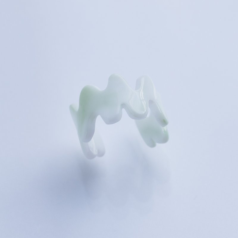 FLOW 戒指 白 × 绿 - 戒指 - 压克力 绿色