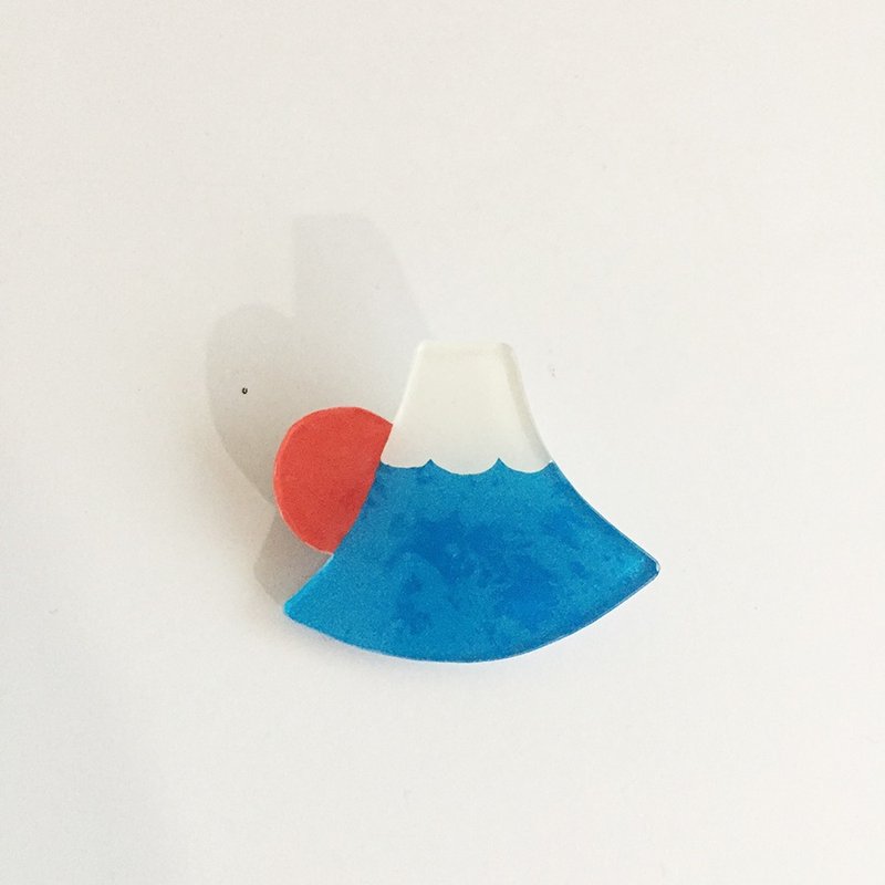 Mt. Fuji Plavan brooch - 胸针 - 塑料 红色