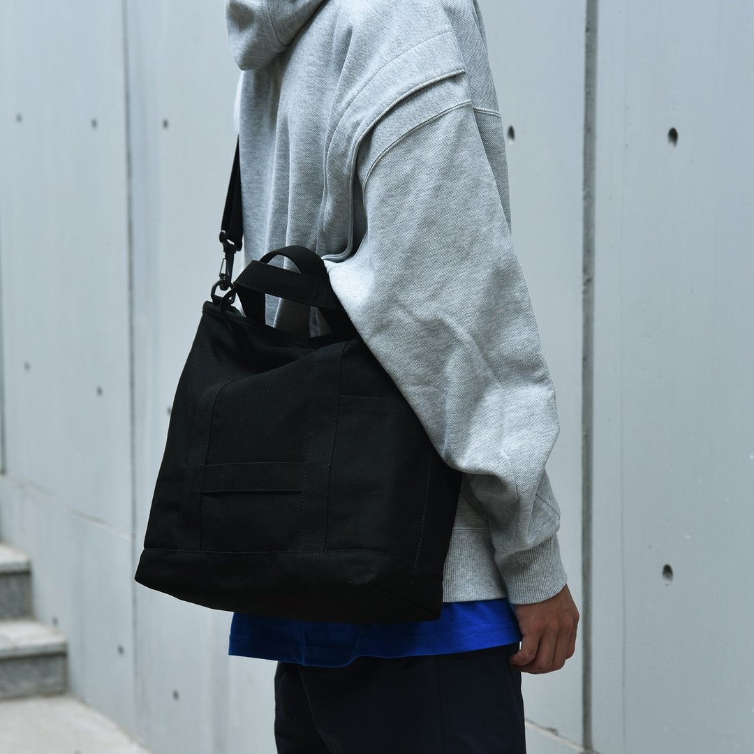 A Canvas Bag 斜挎背单肩手提学生男女通勤多隔层帆布托特包 黑色 - 侧背包/斜挎包 - 棉．麻 