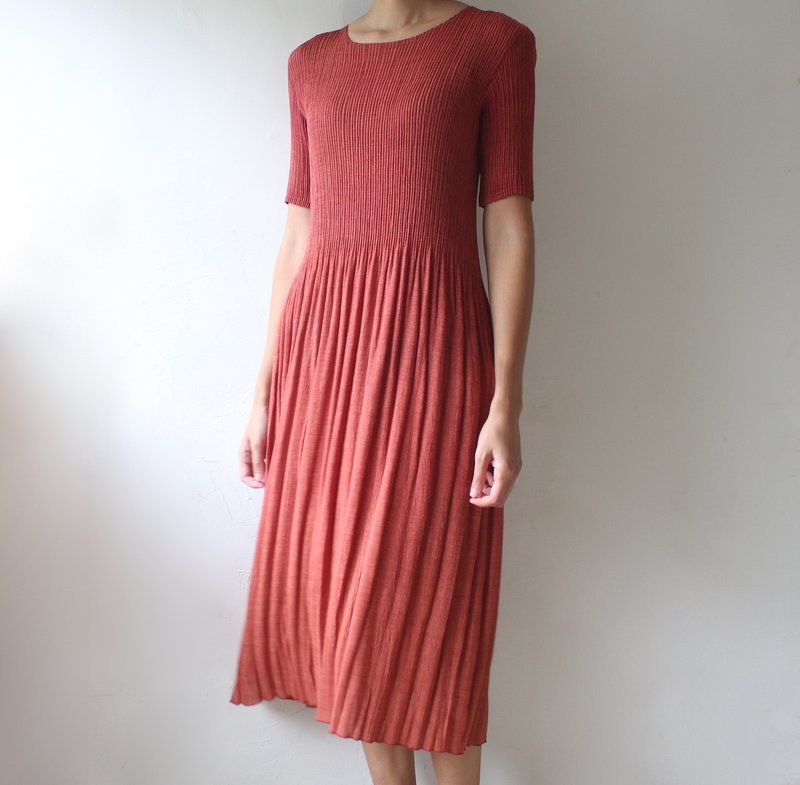 FOAK古着 日本砖红色褶皱洋装 - 洋装/连衣裙 - 其他材质 