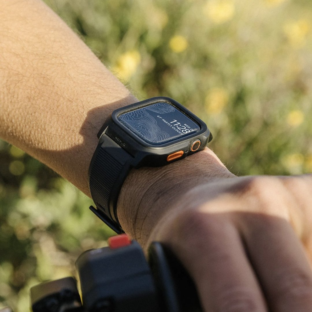 美国NOMAD Apple Watch 不锈钢DLC保护壳 X FKM表 42/44/45mm - 表带 - 贵金属 黑色