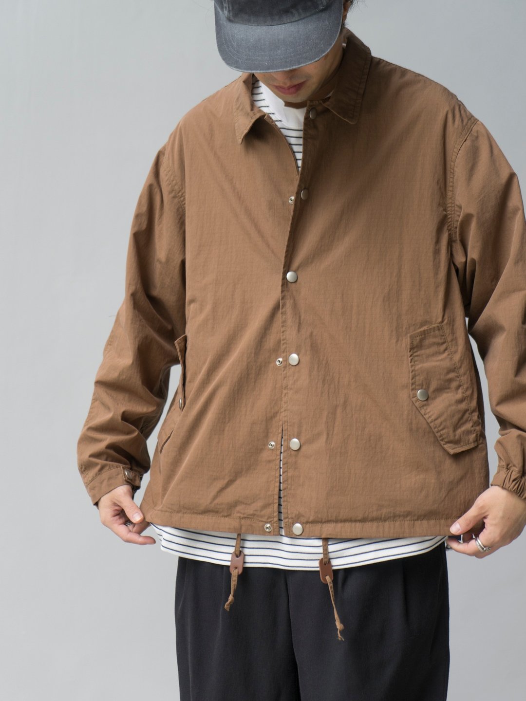 Jacket 戶外防撕裂格紋面料 復古日系寬鬆翻領工裝外套教練夾克 - 男装外套 - 棉 卡其色