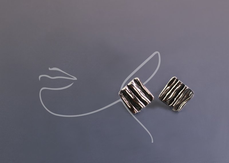 质感系列-不规则水波925银耳环(一对) - 耳环/耳夹 - 纯银 