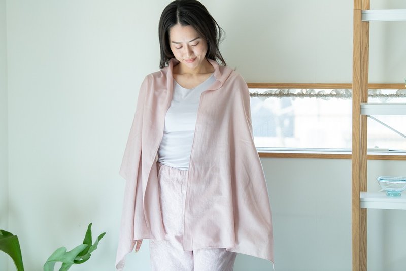【牡丹染】卡其布防晒大披肩【有机棉】 - 丝巾 - 棉．麻 粉红色