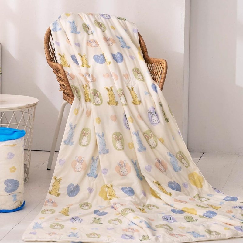 【ELVIS 爱菲斯】韩风美颜零度冰纱凉被(150x200cm--夏日悠兔) - 被子/毛毯 - 其他材质 