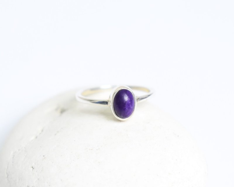 Sugilite Amulet Silver Ring - 戒指 - 纯银 紫色