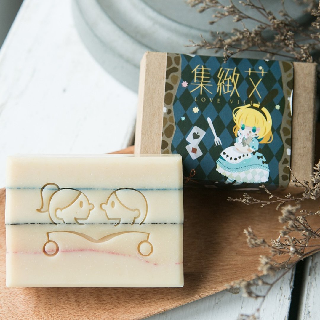 花果杏桃手工皂/爱丽丝梦游仙境 - 沐浴用品 - 植物．花 