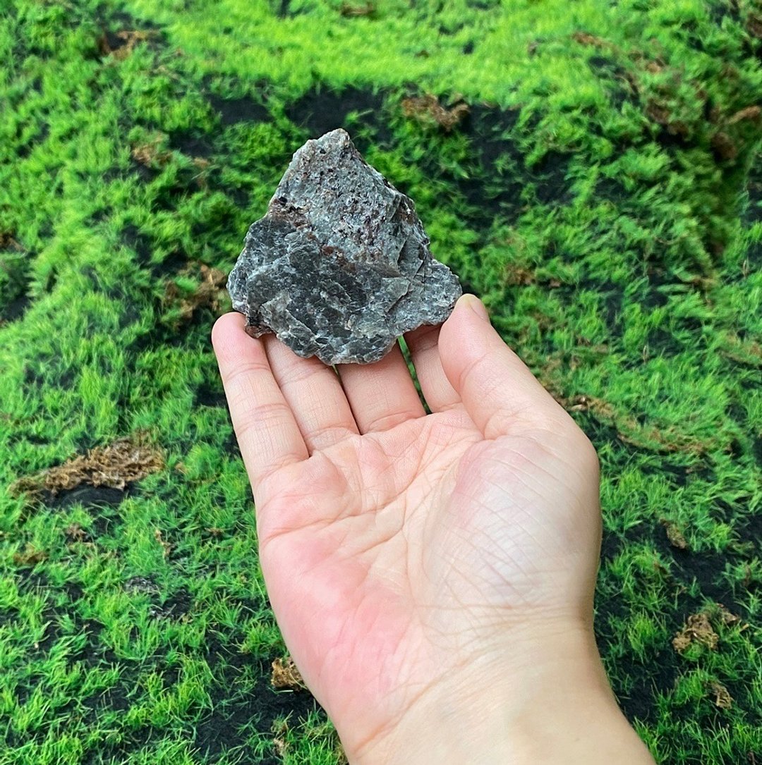 火焰石 |天然能量水晶矿石 | 增智慧 排除负能量 平缓心中杂念 - 摆饰 - 水晶 多色