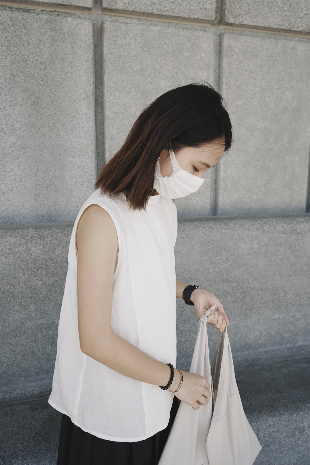 小高领背心-白色 - 女装上衣 - 棉．麻 白色