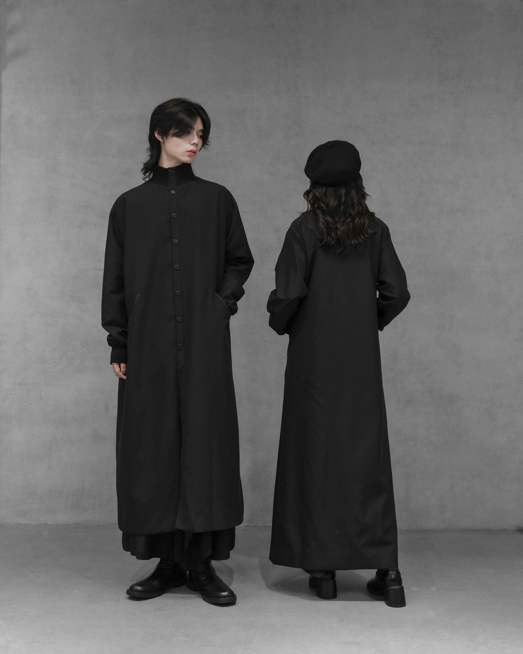 MUKK DESIGN 防泼水长版立领外套 - 男装外套 - 聚酯纤维 黑色