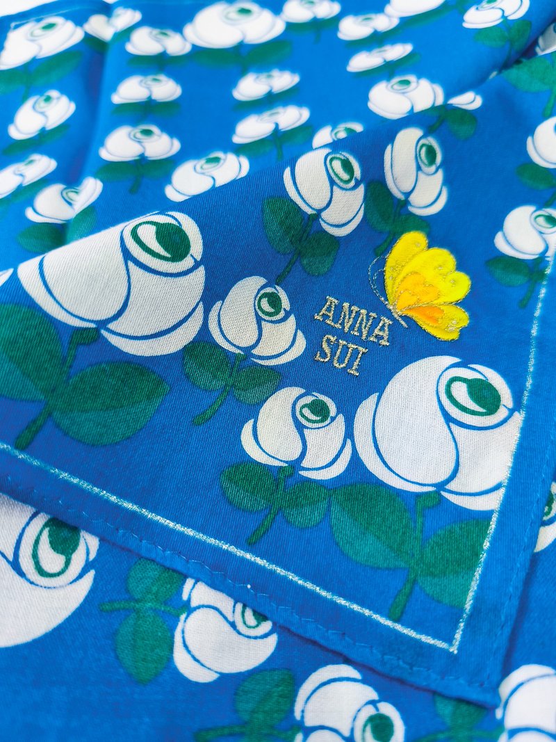 Anna Sui 复古手帕，蓝底白色花卉图案，20 x 19.5 英寸 - 手帕/方巾 - 棉．麻 蓝色