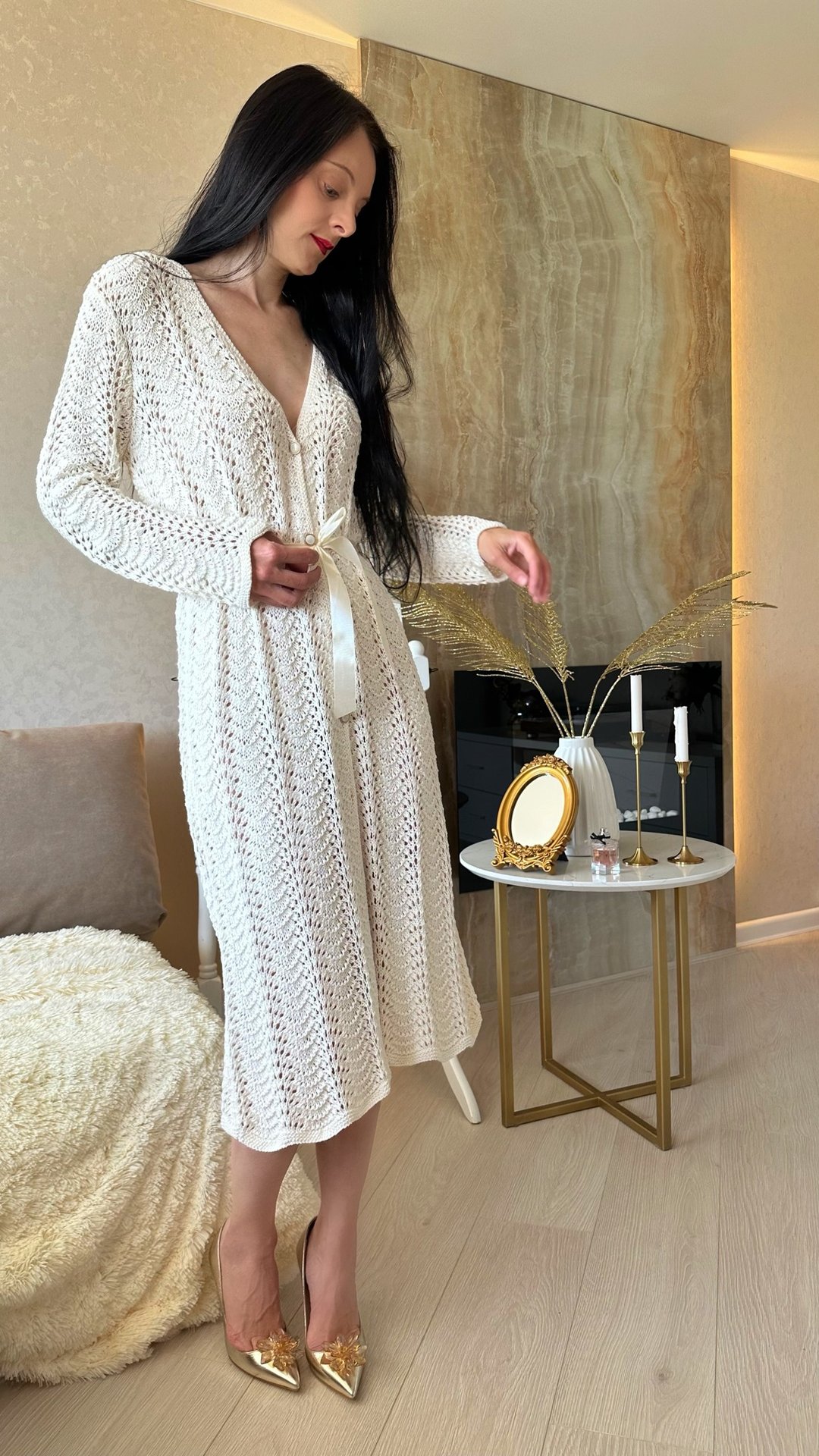 V领蕾丝洋装 夏季洋装 白色针织洋装 女款 - 洋装/连衣裙 - 棉．麻 