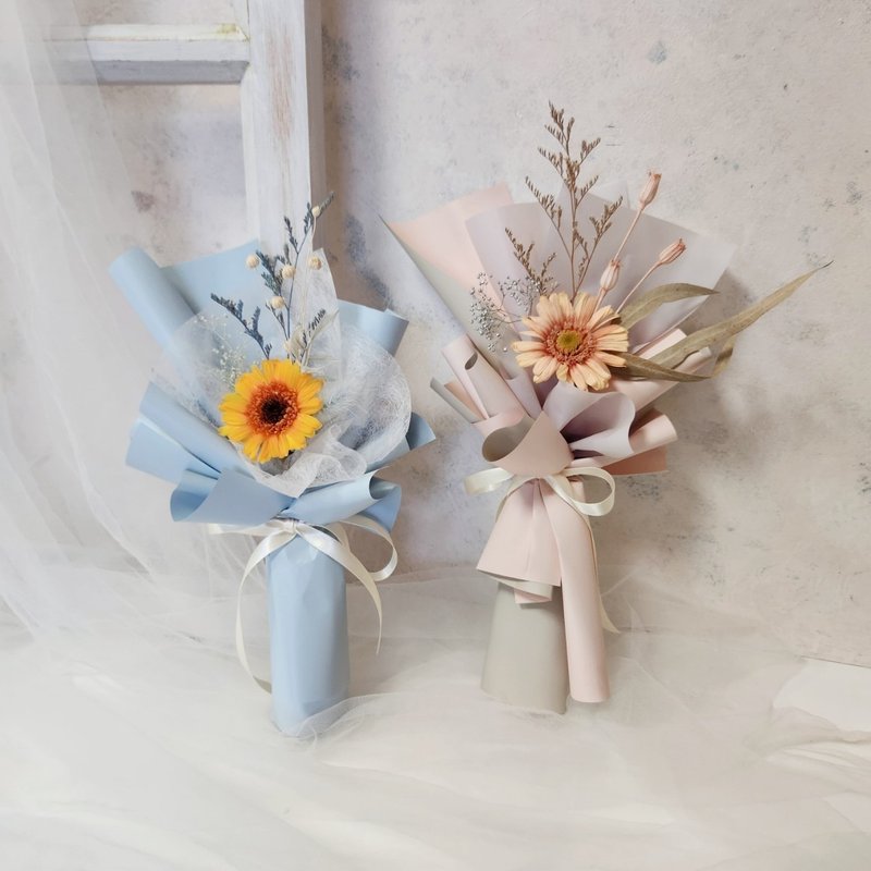 永生太阳花花束 毕业花束 毕业花礼 永生太阳花 - 干燥花/捧花 - 植物．花 多色