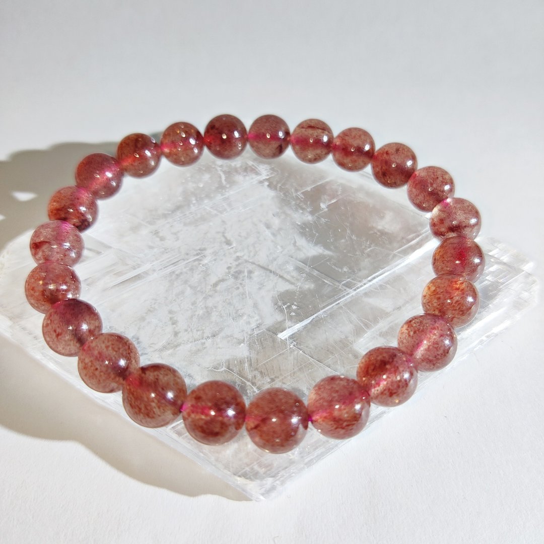 草莓晶/士多啤梨晶 Strawberry Quartz 手串 俄罗斯 8mm 8.5mm - 手链/手环 - 水晶 