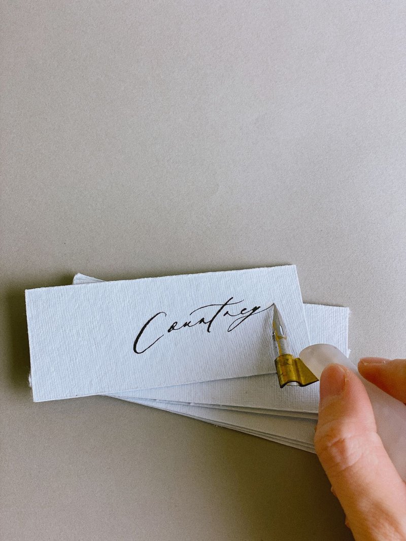 手写英文书法座位牌 一组五张 - 卡片/明信片 - 纸 多色