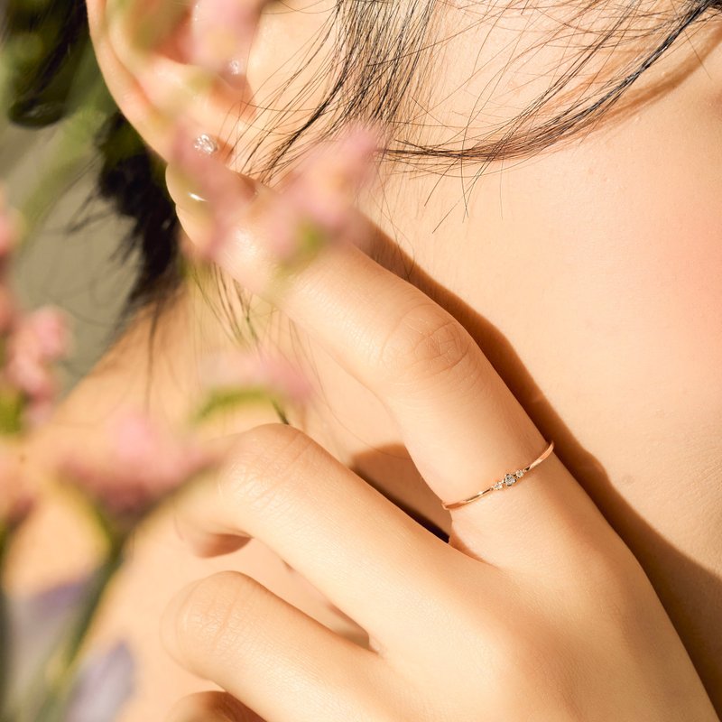 【新品】夏日盛语 花朵 纯银戒指 尾戒推荐 轻珠宝 - 戒指 - 纯银 