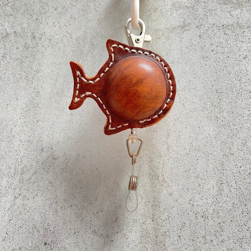 小鲸鱼植鞣牛皮胖肚肚伸缩拉拉扣 云彩咖 通勤 上班族 易拉扣 - 证件套/卡套 - 真皮 咖啡色