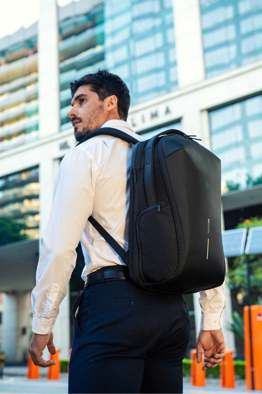 XD Design Bizz Business & Travel Backpack 商务和旅行背包 - 后背包/双肩包 - 其他人造纤维 灰色