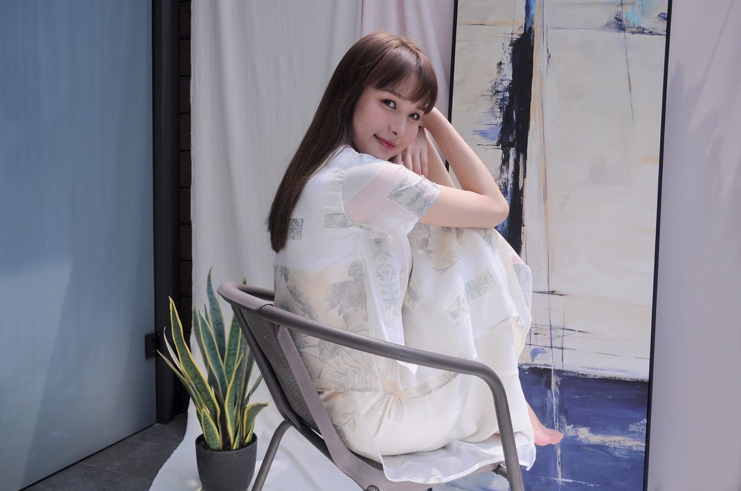 Alia Blouse双层印花纱织上衣 - 洋装/连衣裙 - 棉 透明