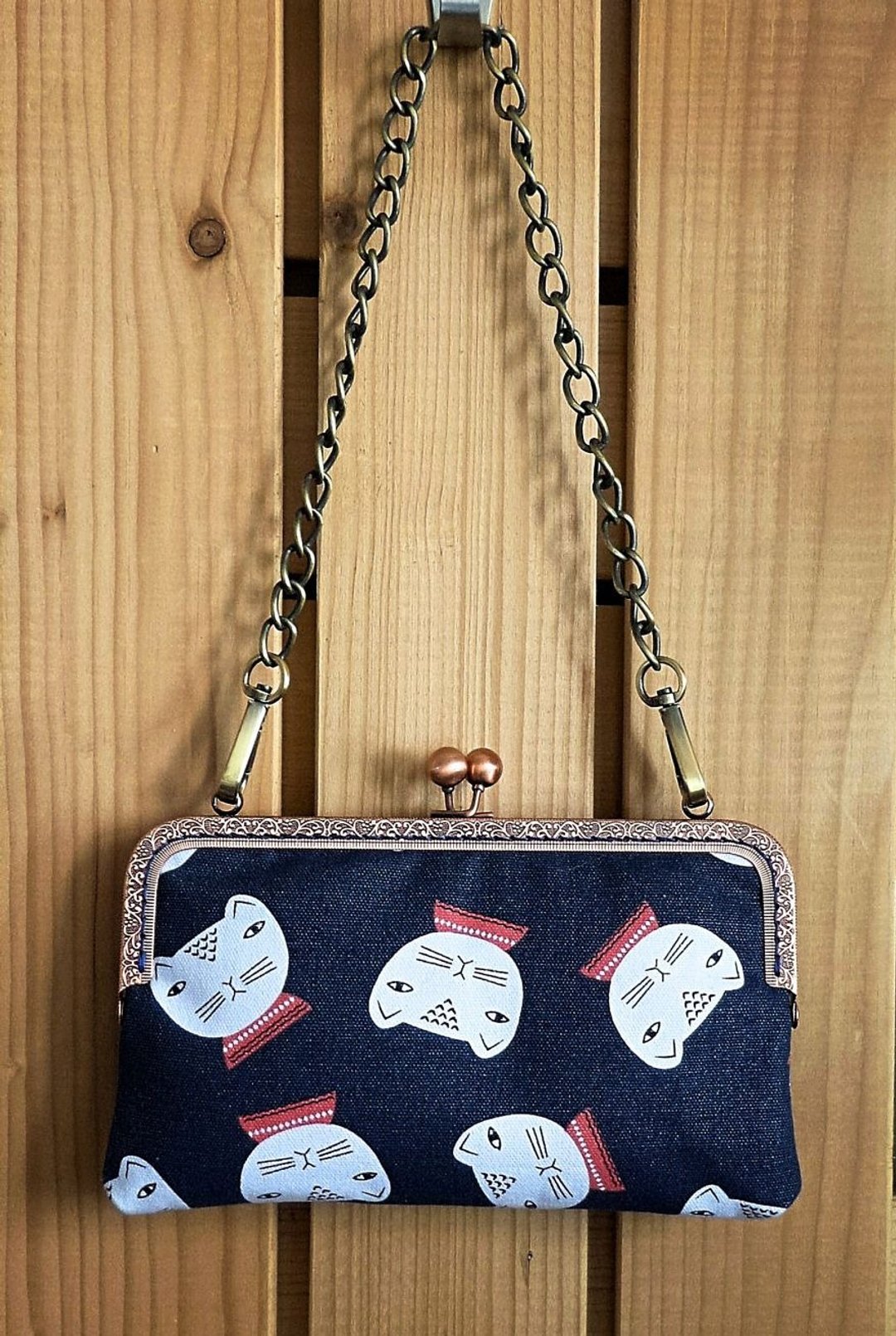 【MY。手作】Cell phone handbag / handmade frame pouch / frame purse / kiss lock purse ~ Mr. Cat - 侧背包/斜挎包 - 棉 蓝色