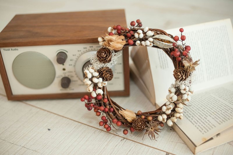 秋日微红花圈 干燥花圈 生日礼物 圣诞花圈 - 摆饰 - 植物．花 白色