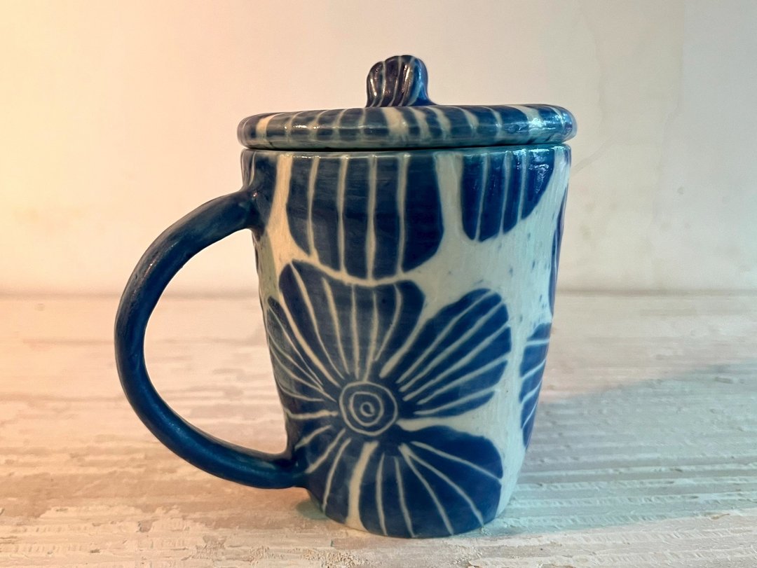 阳刻系列 - 青花彩附盖咖啡杯_陶器马克杯 - 咖啡杯/马克杯 - 瓷 蓝色