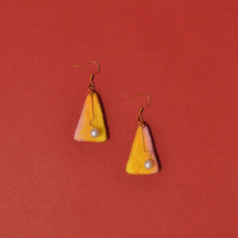 混色系列01-三角形羊毛毡耳环/耳夹 - 耳环/耳夹 - 羊毛 多色