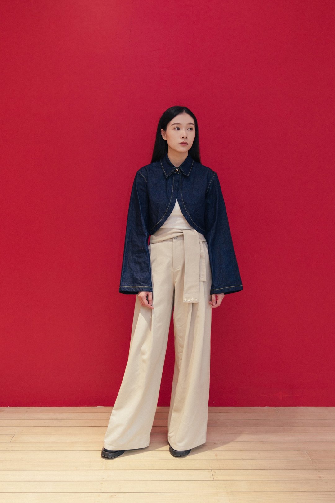 牛仔短外套 Trumpet Sleeve Jacket - 女装休闲/机能外套 - 其他材质 蓝色