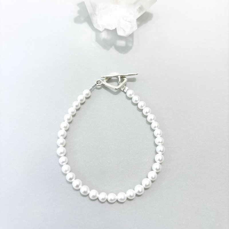 Ops Pearl silver bracelet- 珍珠/纯银/限定/圆/皮光美/手链 - 手链/手环 - 宝石 白色