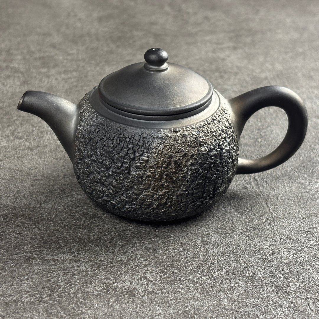 良时美器|永隆 烟熏爆纹冰烟壶 180ml - 茶具/茶杯 - 陶 黑色