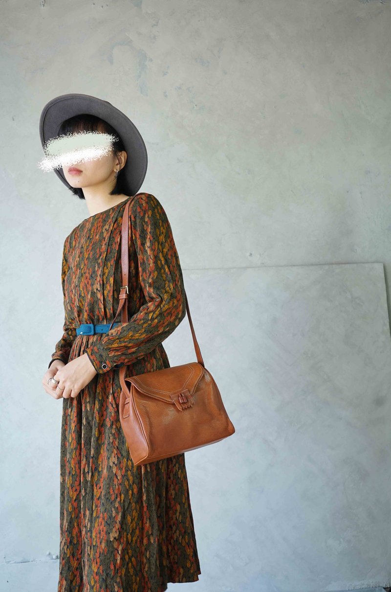 寻宝古着-枫叶红棕色系落叶印花绲边昭和复古洋装 - 洋装/连衣裙 - 聚酯纤维 咖啡色