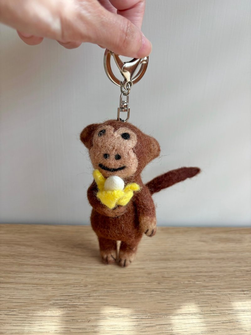 毛绒绒乐园 — 好吃香蕉猴 • 羊毛毡手指偶吊饰 - 吊饰 - 羊毛 