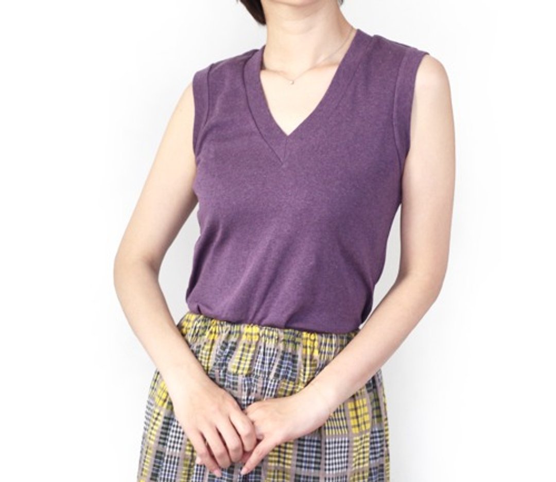 日本制有机棉 讲究版型设计 成人款无袖V领T恤【提供多种尺寸与颜色选择】 - 女装上衣 - 棉 紫色