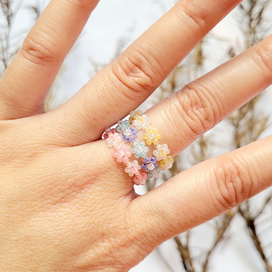 Bead ring, flower lover pattern, 1 ring - 戒指 - 玻璃 粉红色