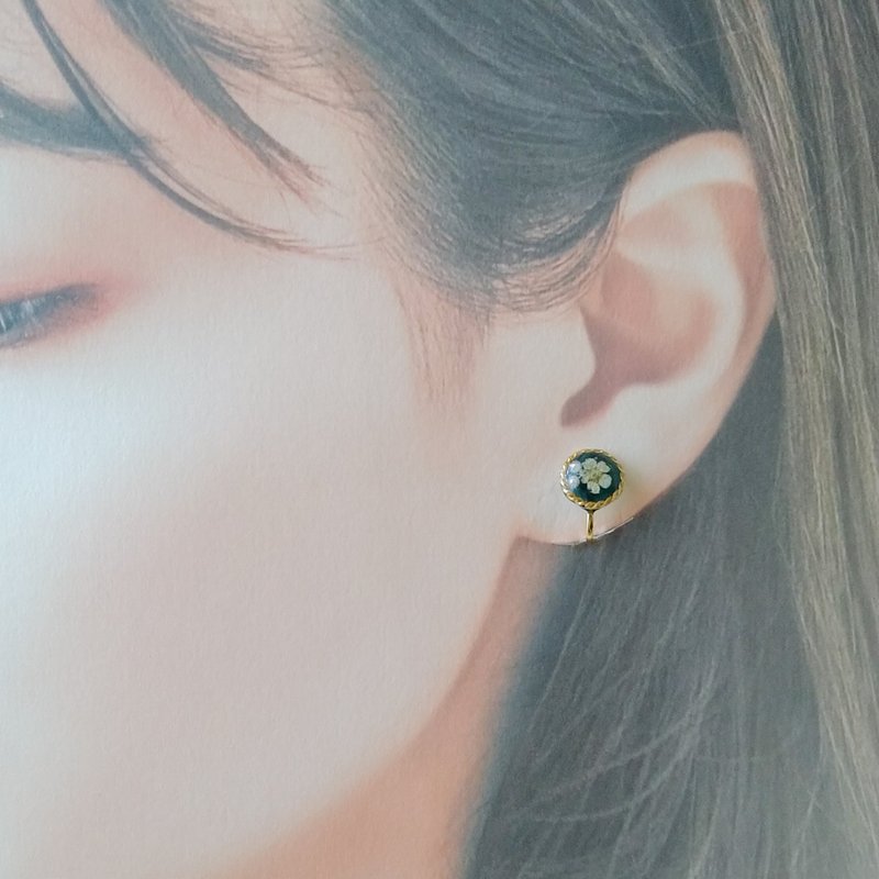 复古风干燥花单颗耳环 - 绿色 (日本花材) - 耳环/耳夹 - 植物．花 绿色